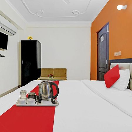 Hotel O J.D Palace Chinhat Eksteriør billede